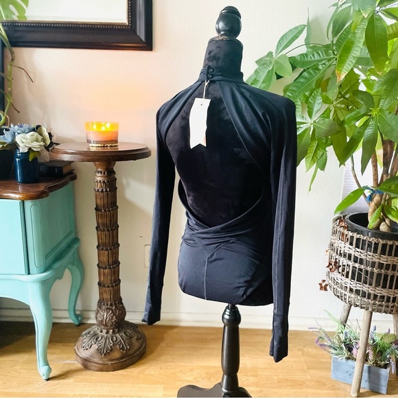 NWT Revolve HAH We Are Hot As Hell Gloves Off Bodysuit in Noir, Size Large - Picture 8 of 14